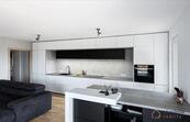 Prodej vily 175 m2, pozemek 460 m2, cena 11190000 CZK / objekt, nabízí 