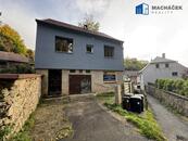 Činžovní dům 204 m2, s pozemkem 189 m2 v obci Krupka, ul. Mlýnská 263/6., cena 4500000 CZK / objekt, nabízí 