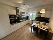 Exkluzivní prodej ŘRD 5+1 (285 m2) Šafaříkova, Chomutov, cena 7980000 CZK / objekt, nabízí 