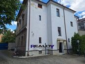 prodej patrového rodinného domu, s pozemkem 821 m2, Chomutov, cena 12800000 CZK / objekt, nabízí 