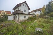 Prodej RD /Chata 60m2, obytná 85 m2 /balkon, pozemek 390 m2, zahrada 320 m2 k rekonstrukci., cena 1199000 CZK / objekt, nabízí 